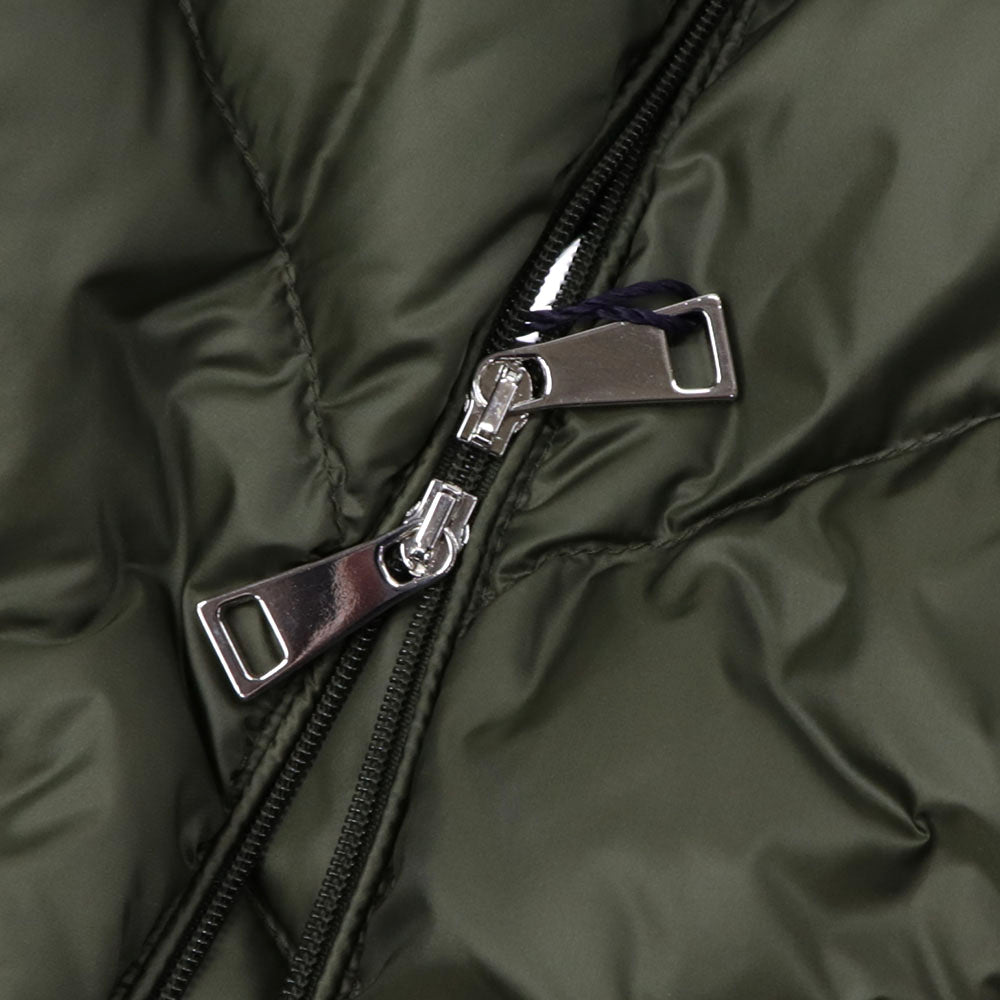 モンクレール 1A535 00 C0355 818 ダウンジャケット