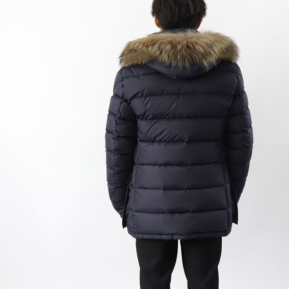 モンクレール 41380 25 68352 742 ダウンジャケット