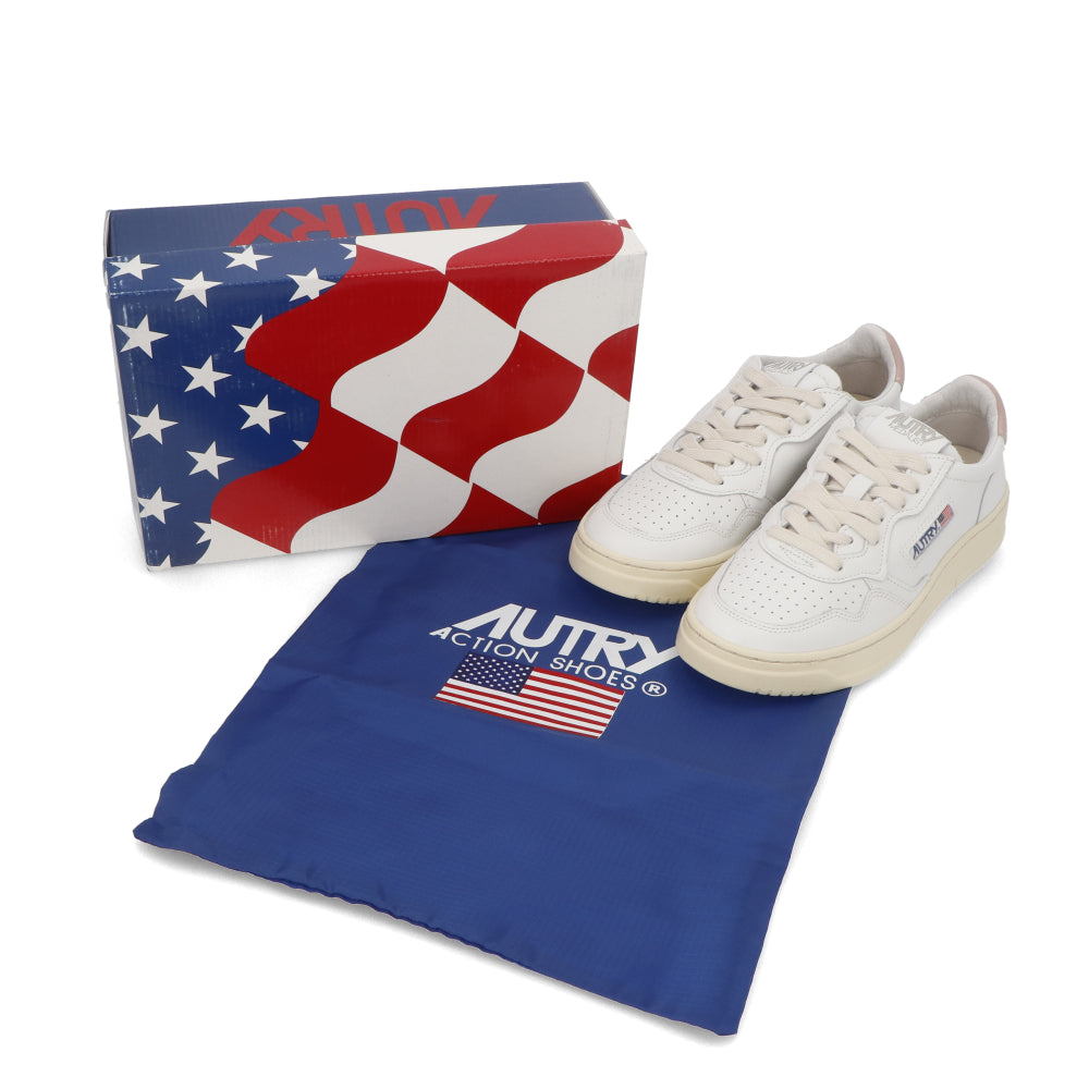 オートリ― ローカットスニーカー ホワイト ピンク