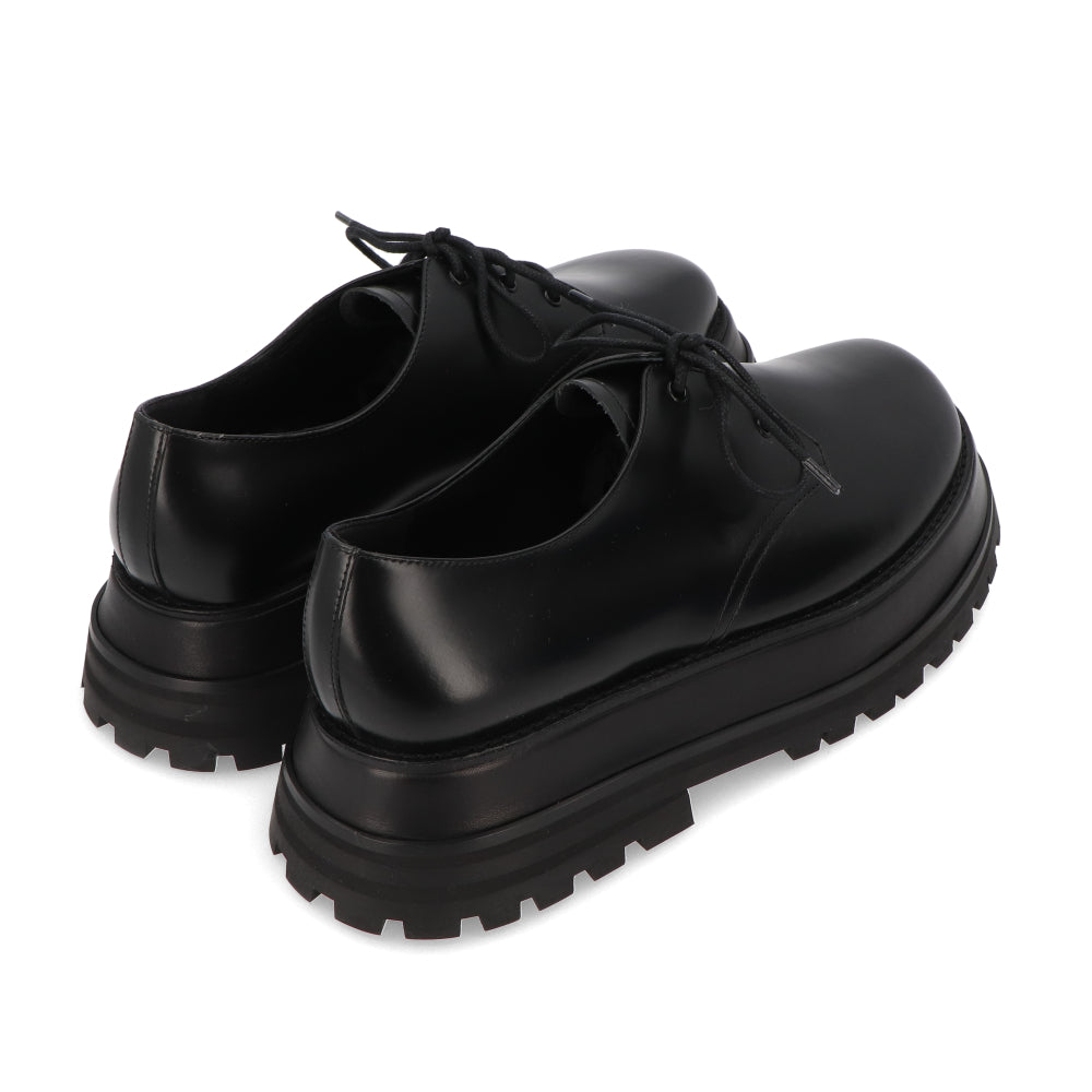 バーバリー レザーシューズ 8024800 A1189 ブラック