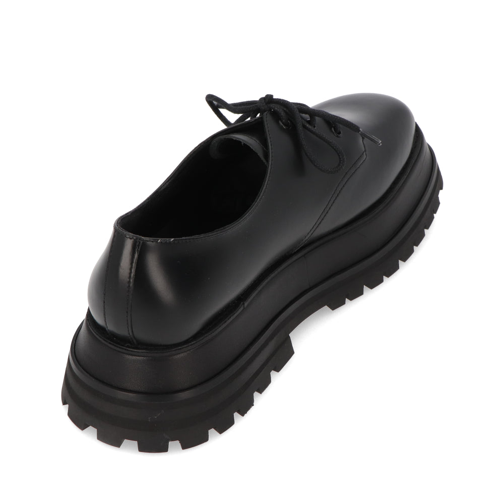 バーバリー レザーシューズ 8024800 A1189 ブラック