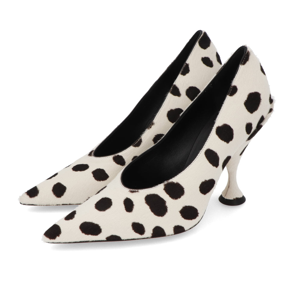 バーバリー パンプス ヒール 8025313 A1462 ホワイト