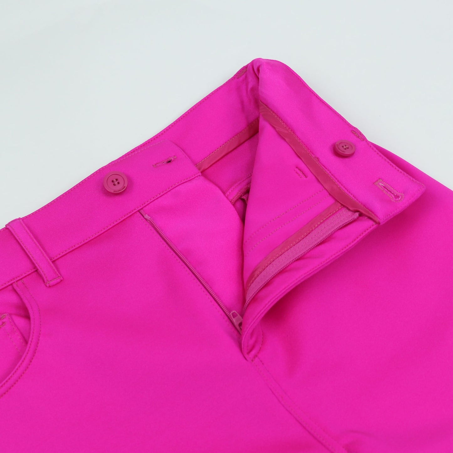 バレンシアガ 704752 TVK15 パンツ