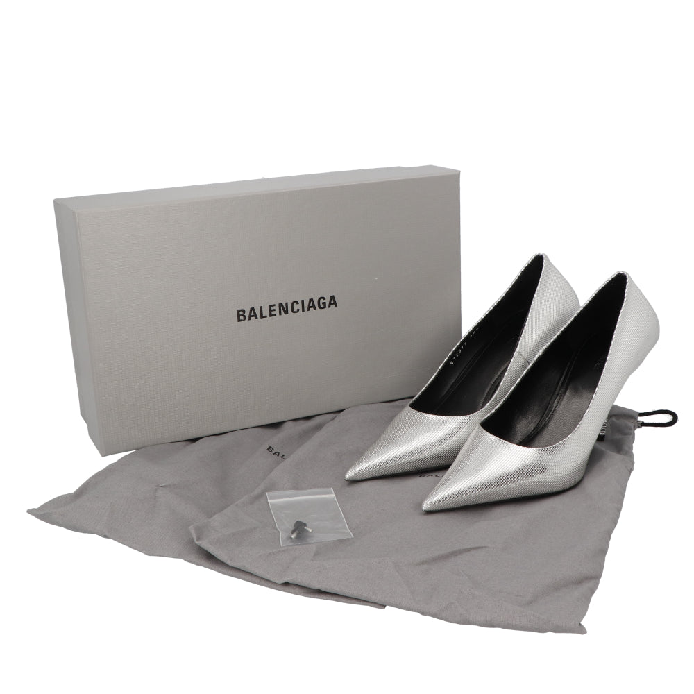 バレンシアガ BALENCIAGA 572879 WBB20 8100