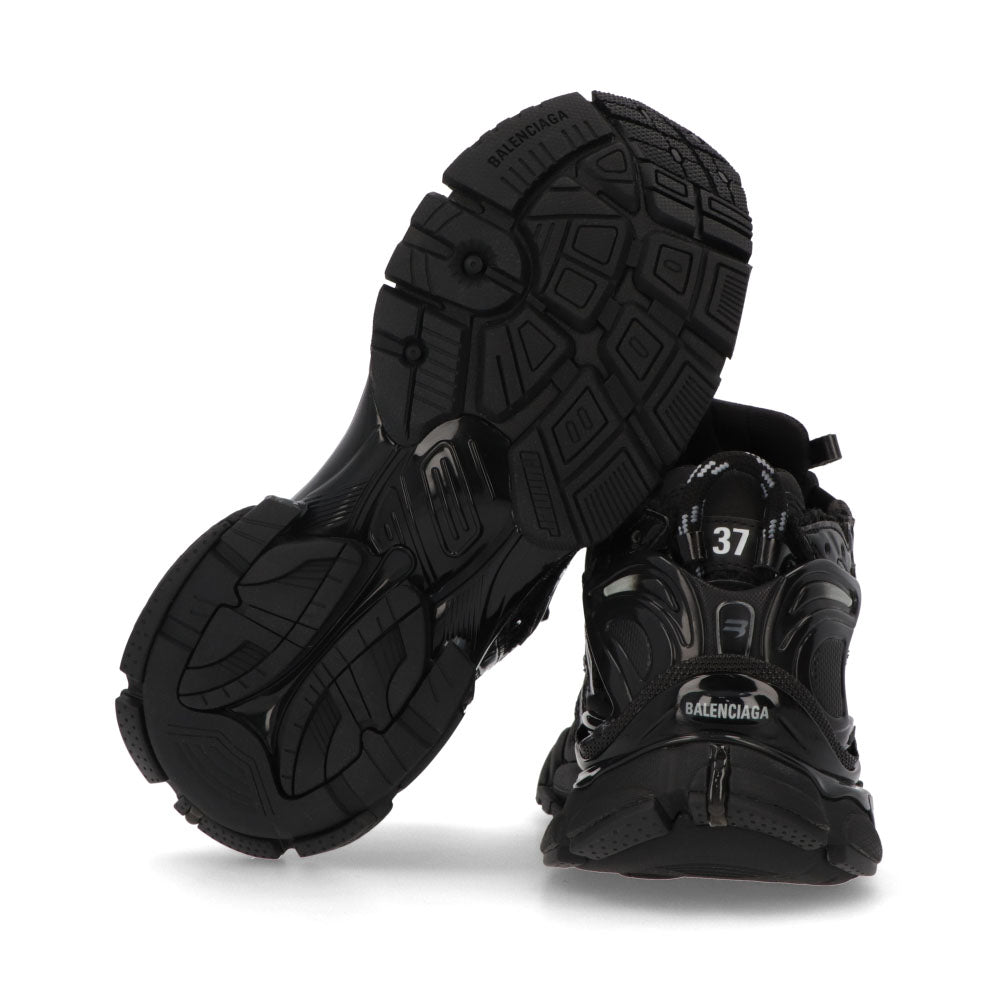 BALENCIAGA スニーカー ランナー ブラック 厚底 ロゴ