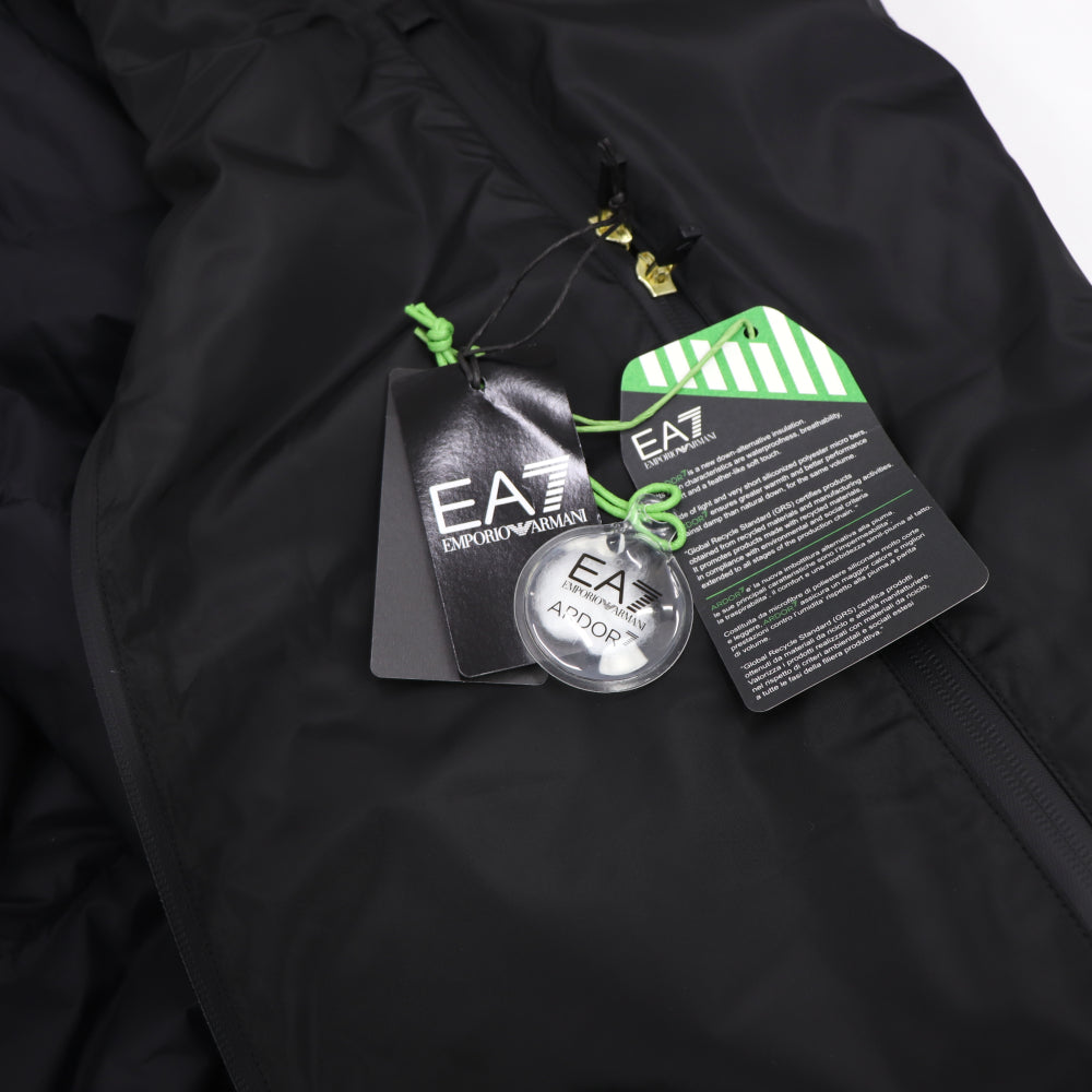 イーエーセブン EA7 6LPK35 PNAZZ 1200  ブルゾン