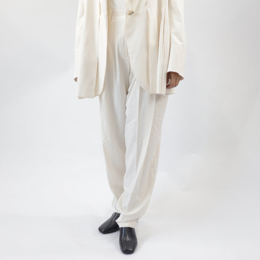 フェラガモ FERRAGAMO パンツ ホワイト系 レディース