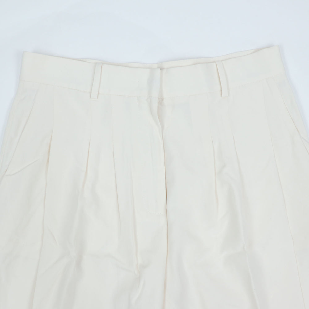 フェラガモ FERRAGAMO パンツ ホワイト系 レディース