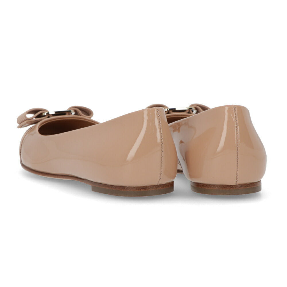 FERRAGAMO パンプス ベージュ レザー ヴァラリボン  VARINA 753657