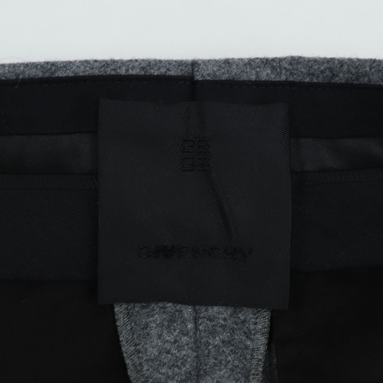 ジバンシィ  BW50WM1413 パンツ