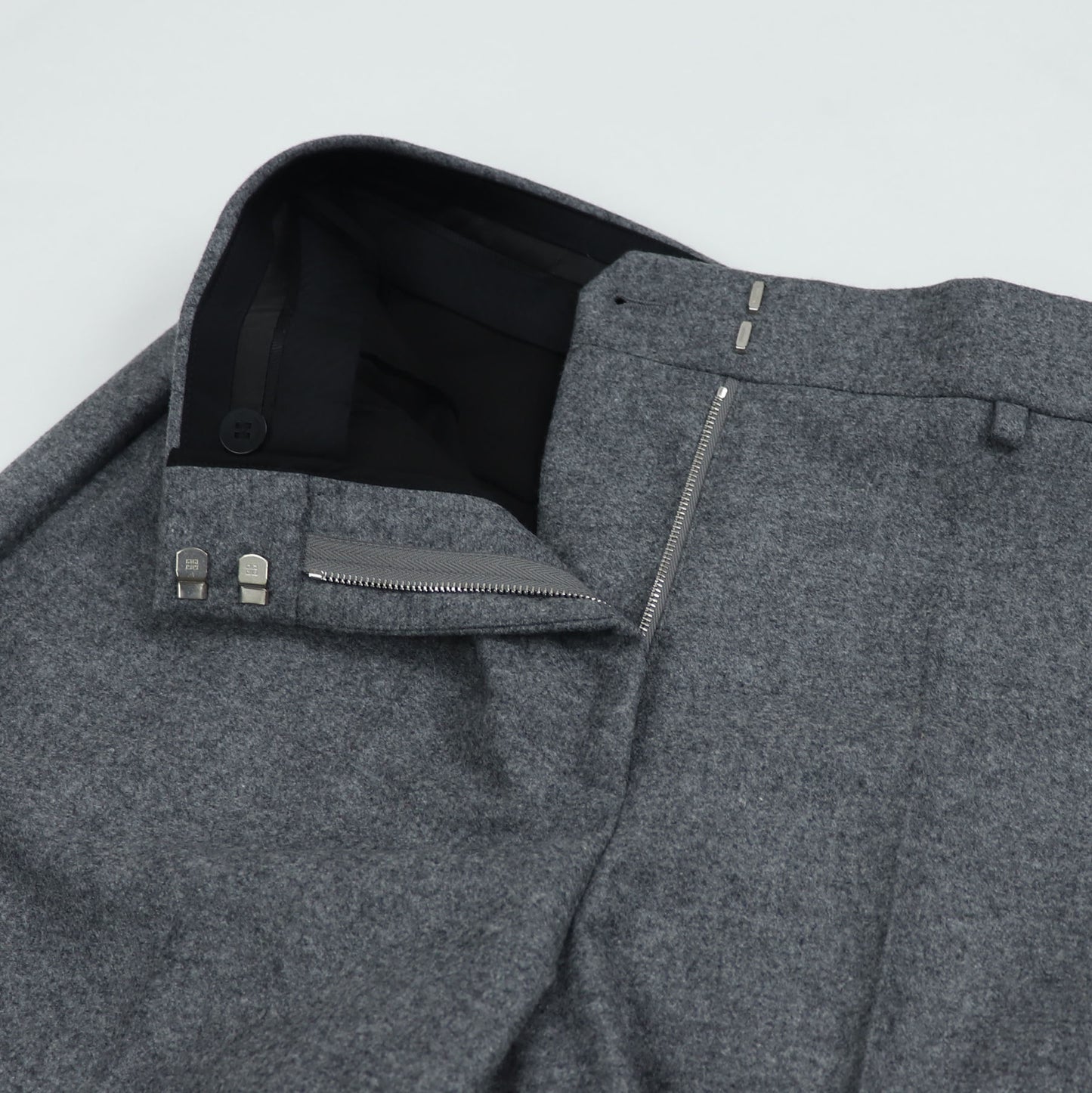 ジバンシィ  BW50WM1413 パンツ