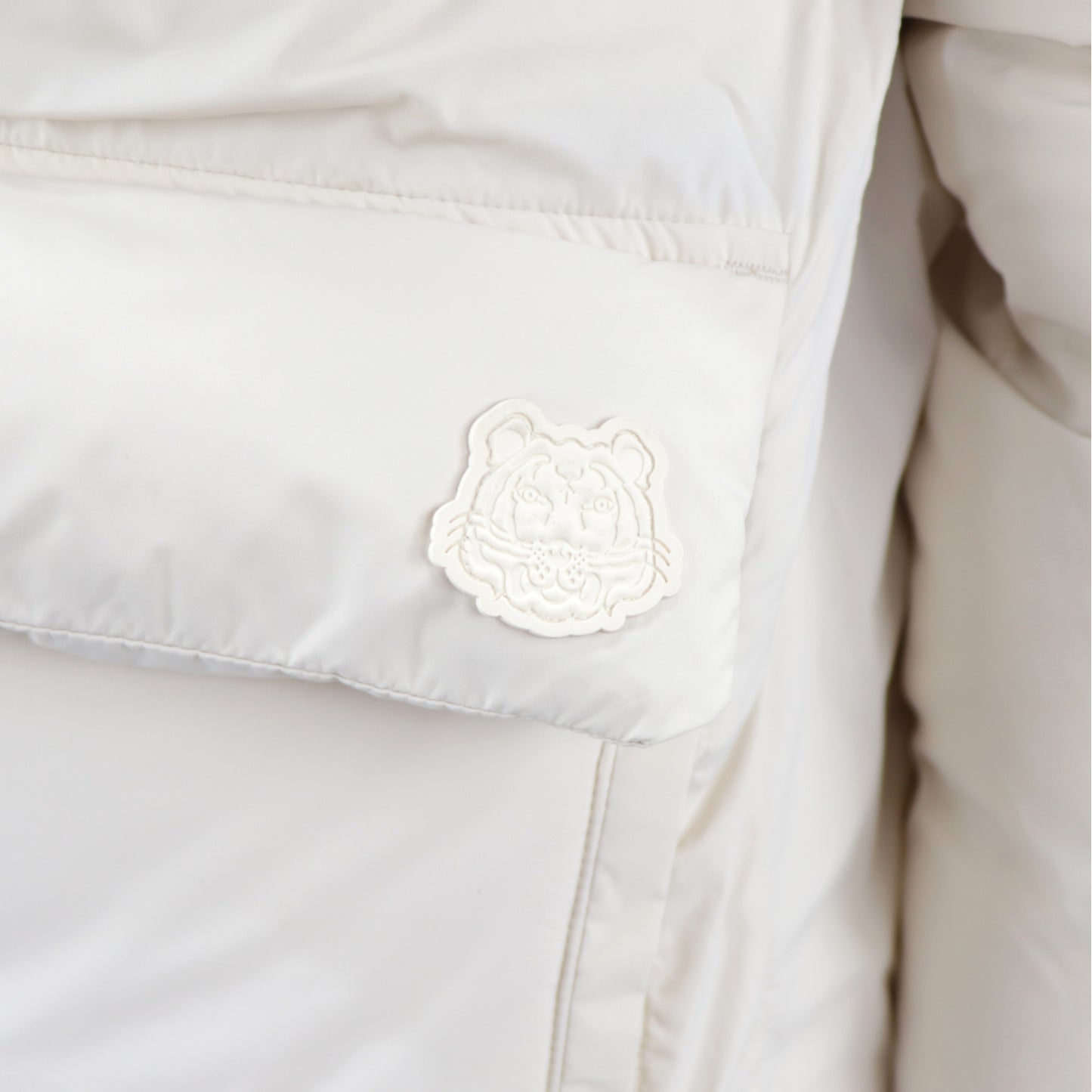 ケンゾー ダウンウェア FA62OU066563 03 ホワイト