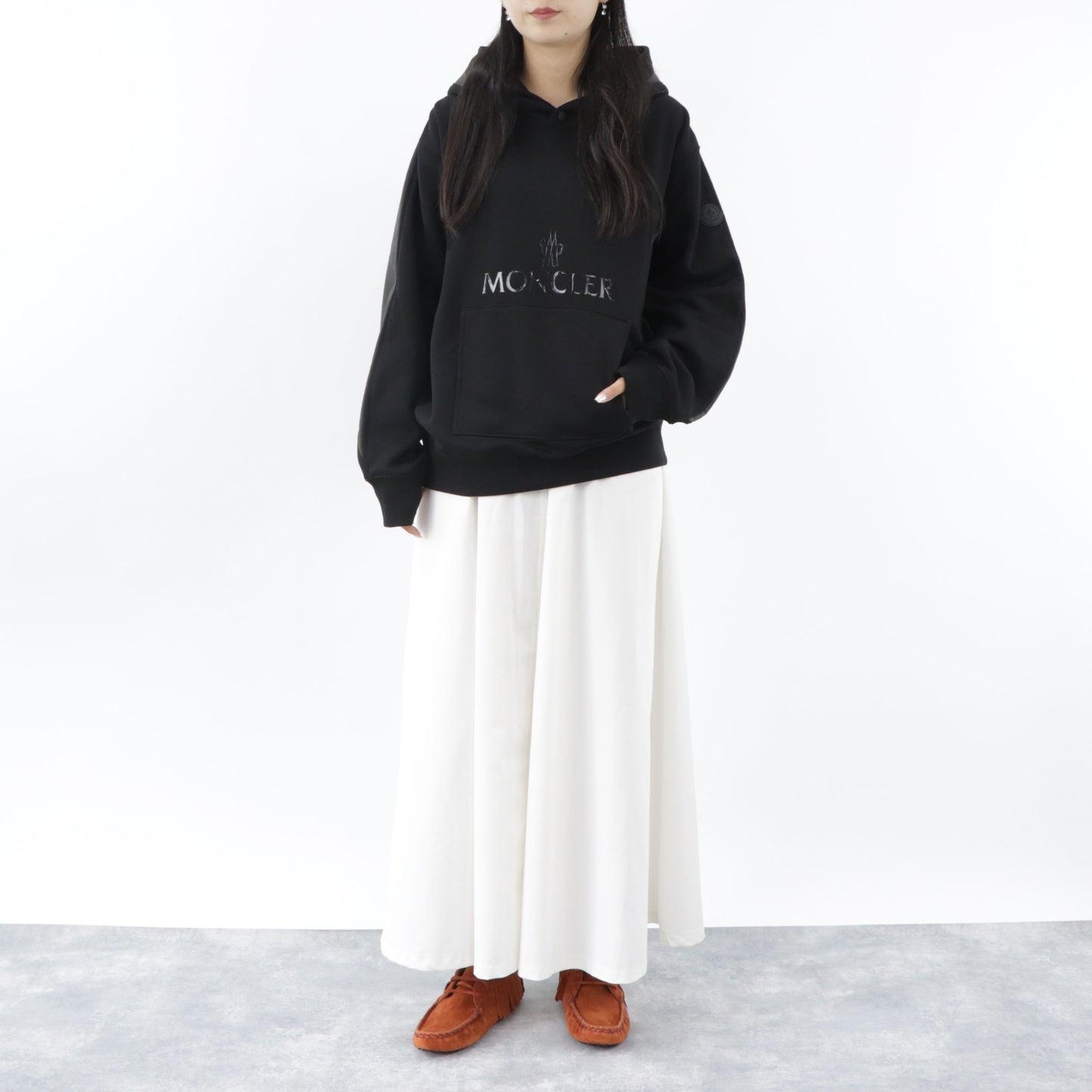 モンクレール パーカー プルオーバー 8G000 07  ブラック