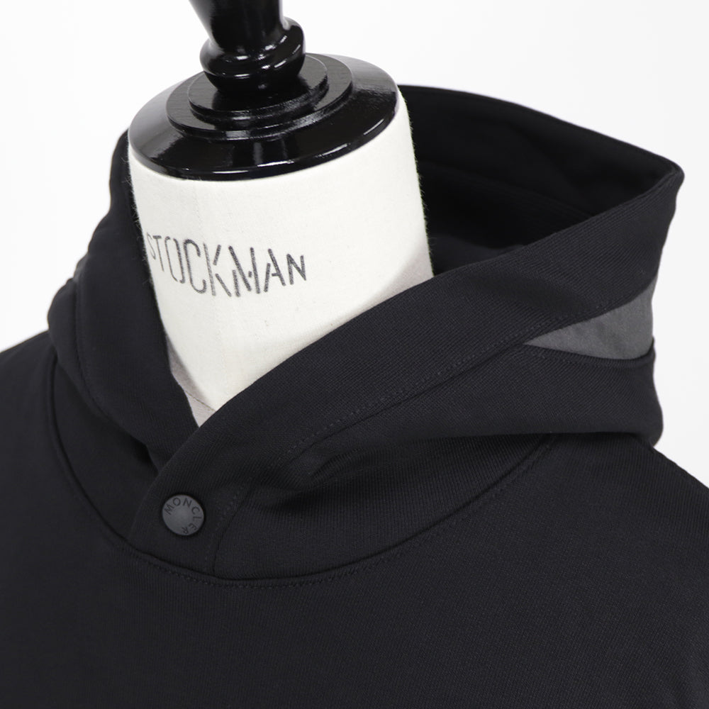 モンクレール パーカー プルオーバー 8G000 07  ブラック