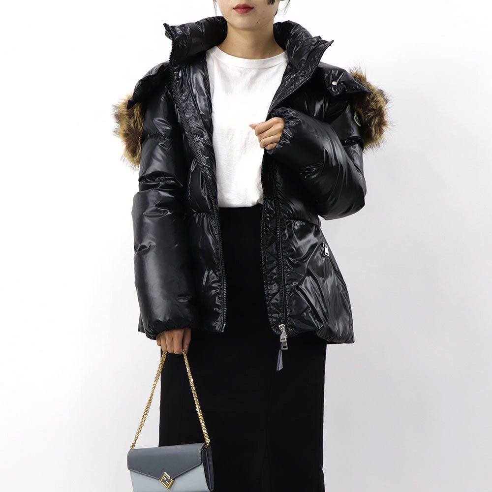 モンクレール 1A001 01 68950 LAITUE アウター