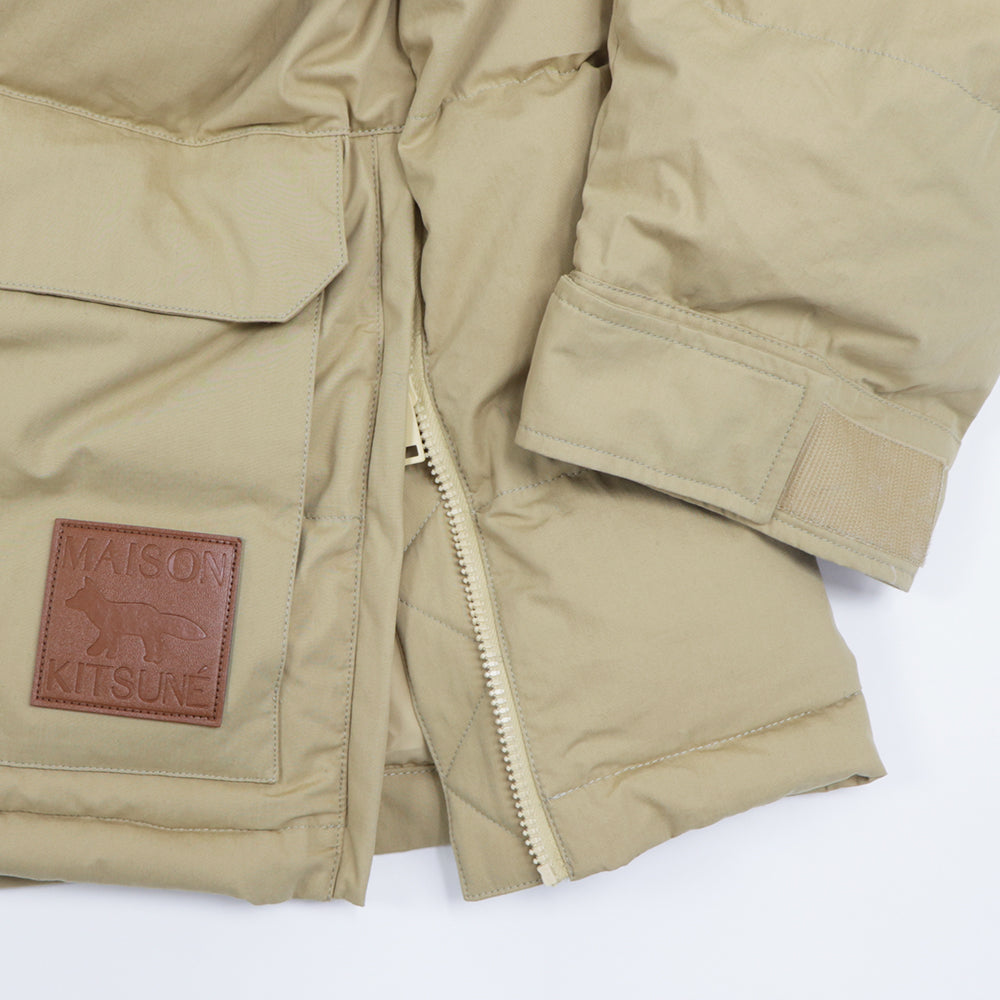 メゾン キツネ ダウンジャケット JM02208WW0062 ベージュ
