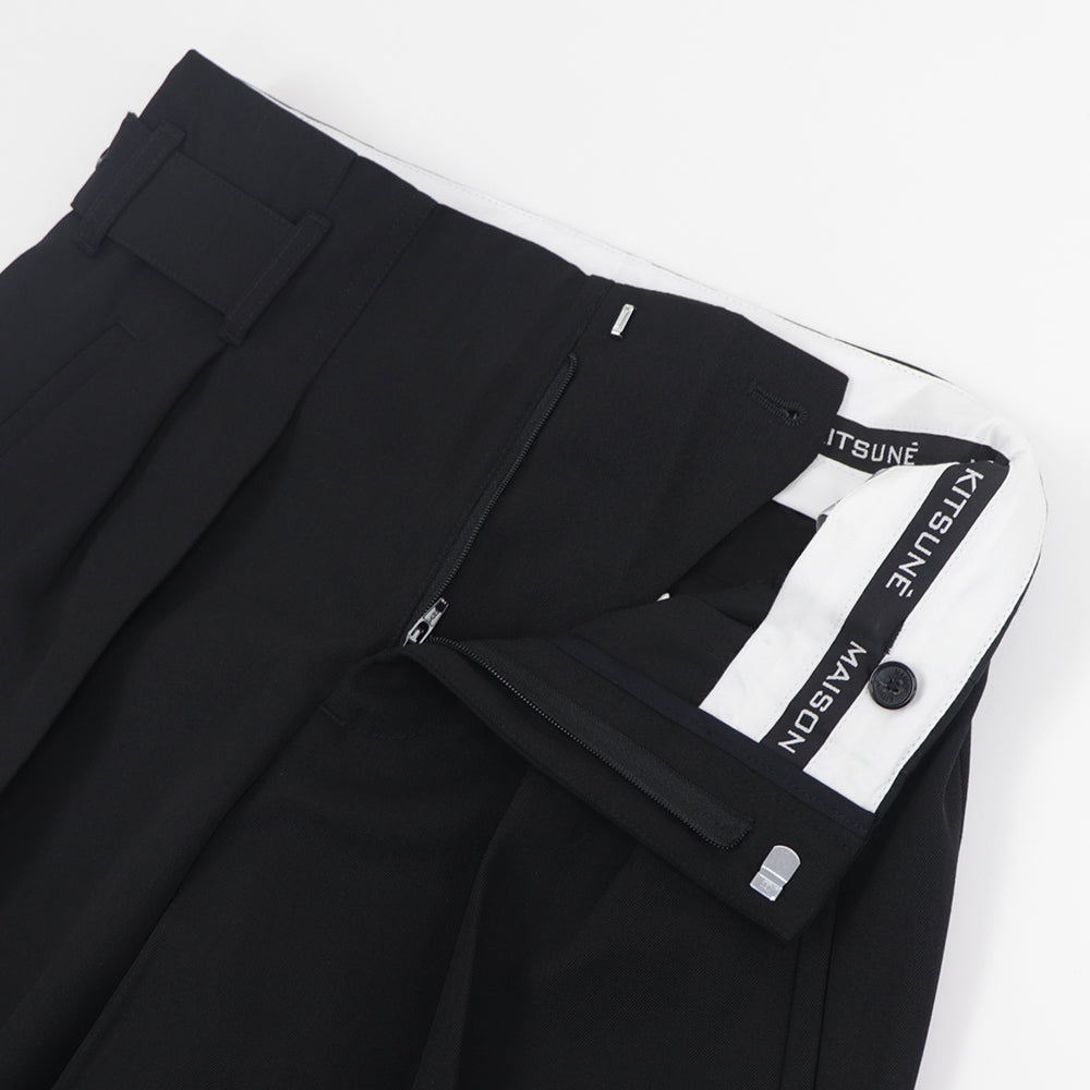 メゾン キツネ ボトムス ロングパンツ ブラック