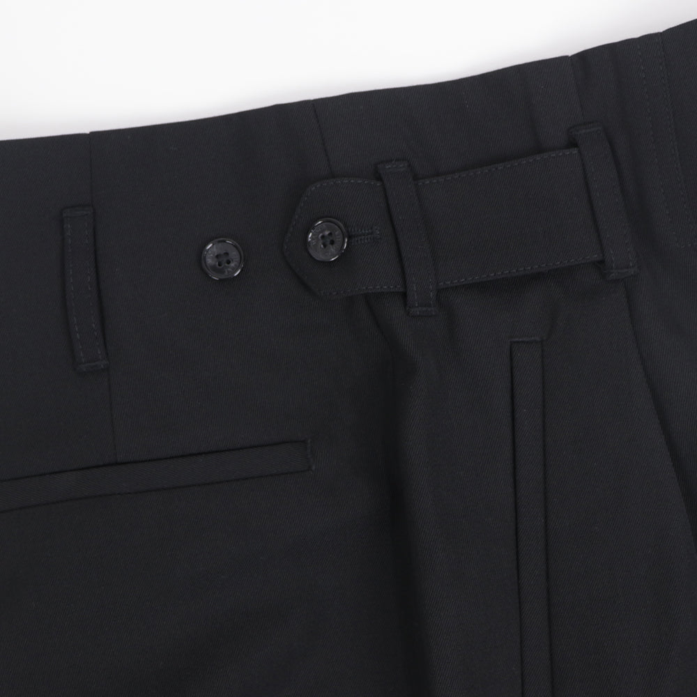 メゾン キツネ ボトムス ロングパンツ ブラック