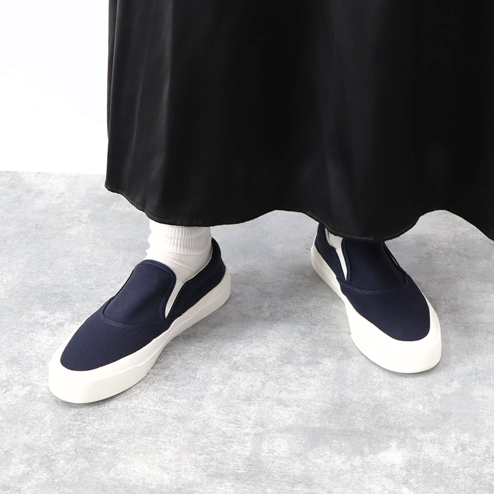 メゾン キツネ CU04707WW9000 スリッポン