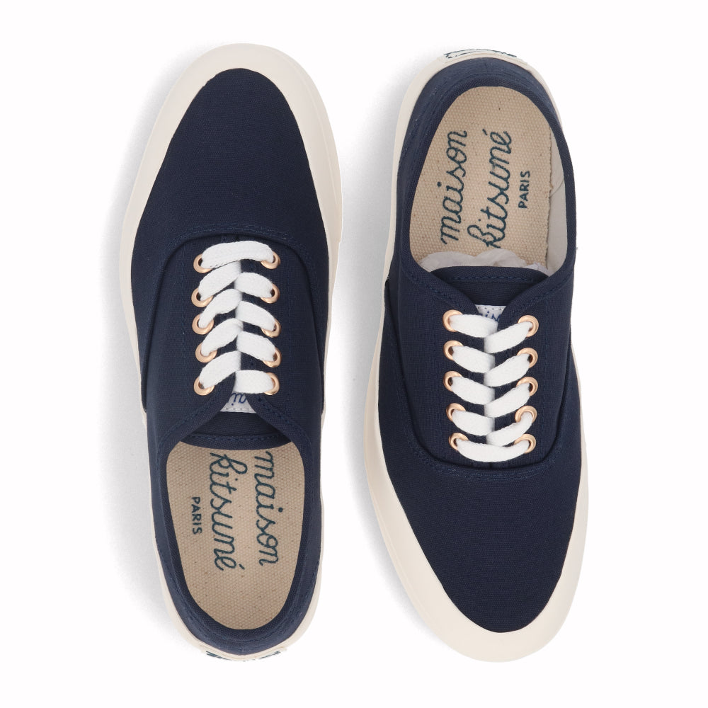 メゾン キツネ MAISON KITSUNE スニーカー ローカット CU04706WW9000 P480 キャンバス ユニセックス ネイビー 新品