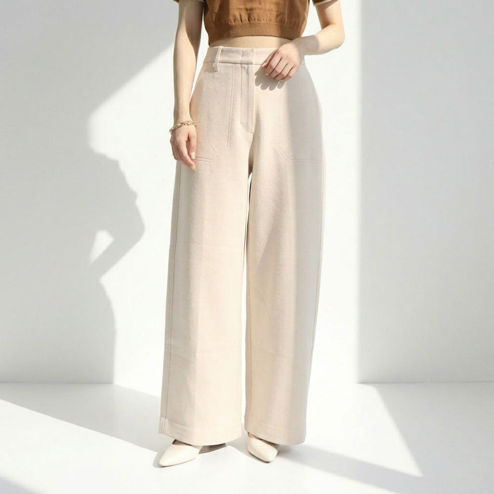 Max Mara ロングパンツ アイボリー ダンボールニット スウェット Max Mara ロングパンツ アイボリー ダンボールニット スウェット