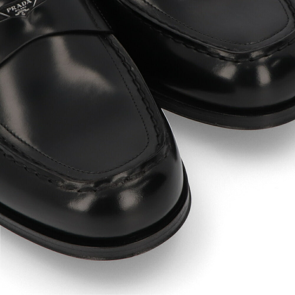 PRADA ローファ ブラック カーフスキン 革靴