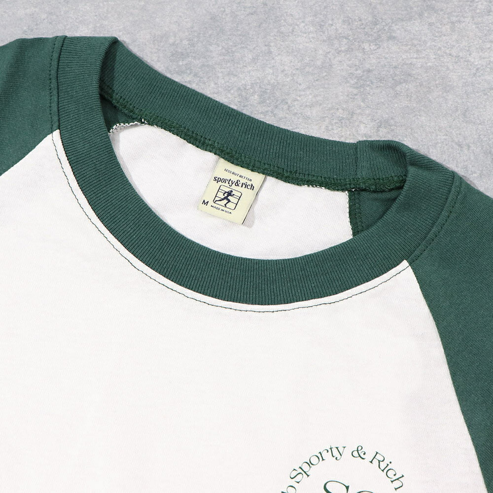 スポーティー&リッチ Sporty&Rich トップス Tシャツ・カットソー レディース SRHWC Baseball Tee ホワイト×グリーン コットン ツートンカラー ロゴ ロゴプリント ラグラン 長袖 BTAW231WH