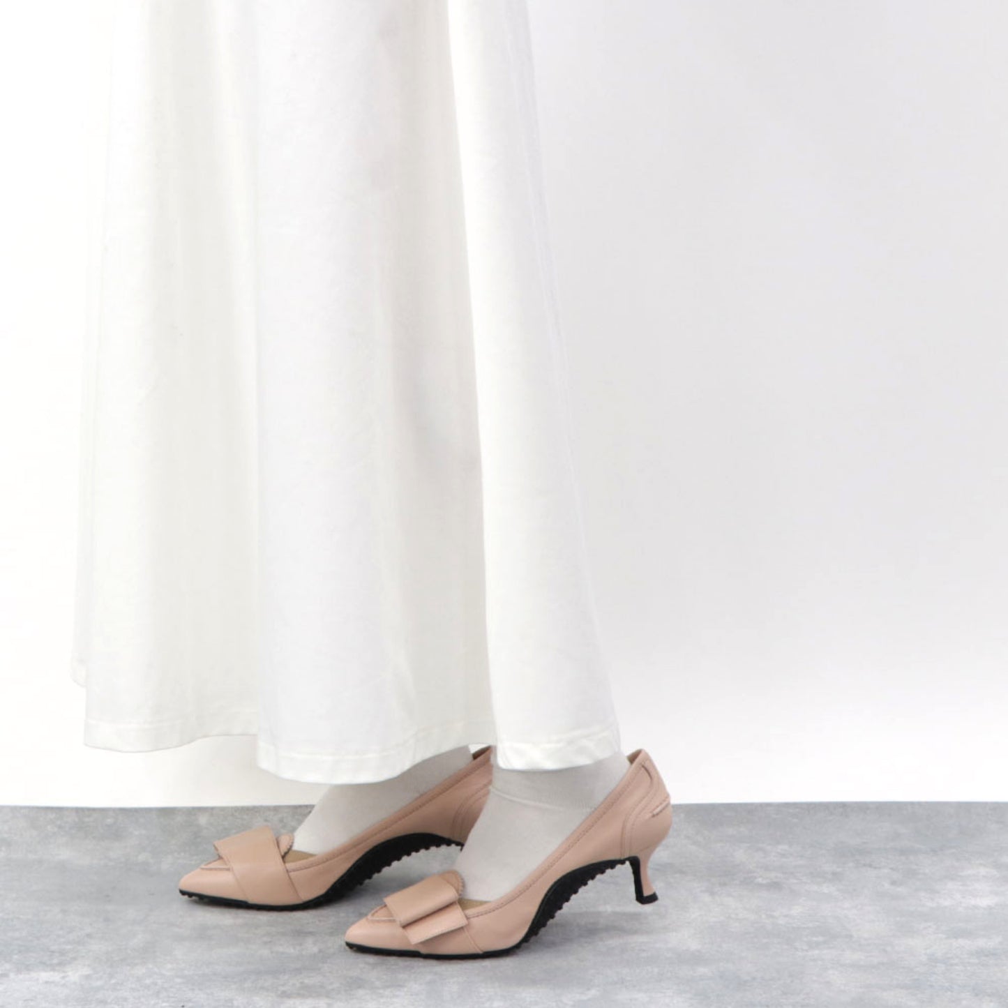 トッズ パンプス XXW59B0BH60NYHM030 ローヒール