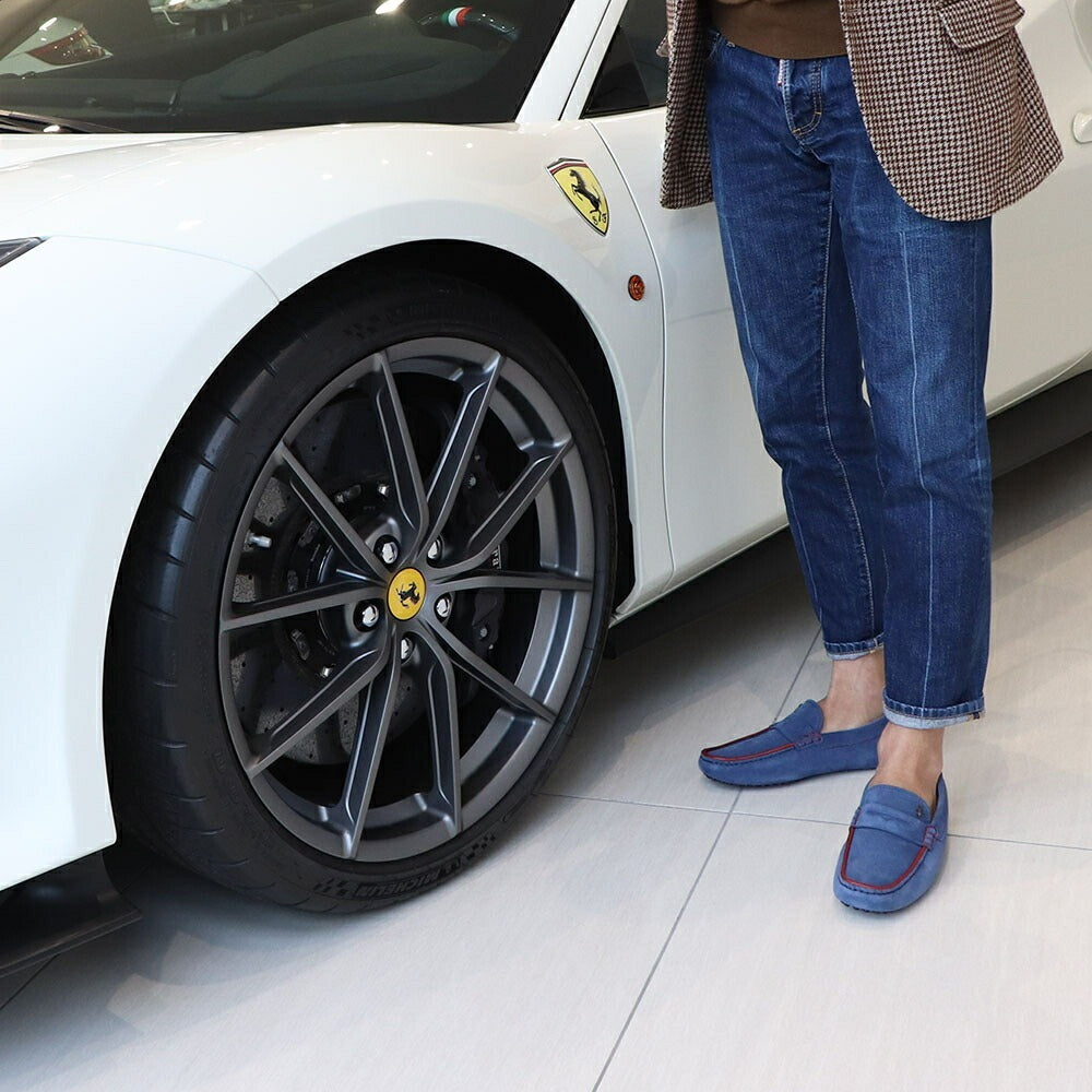 TOD’S ドライビングシューズ ブルー ゴンミーニ フェラーリ
