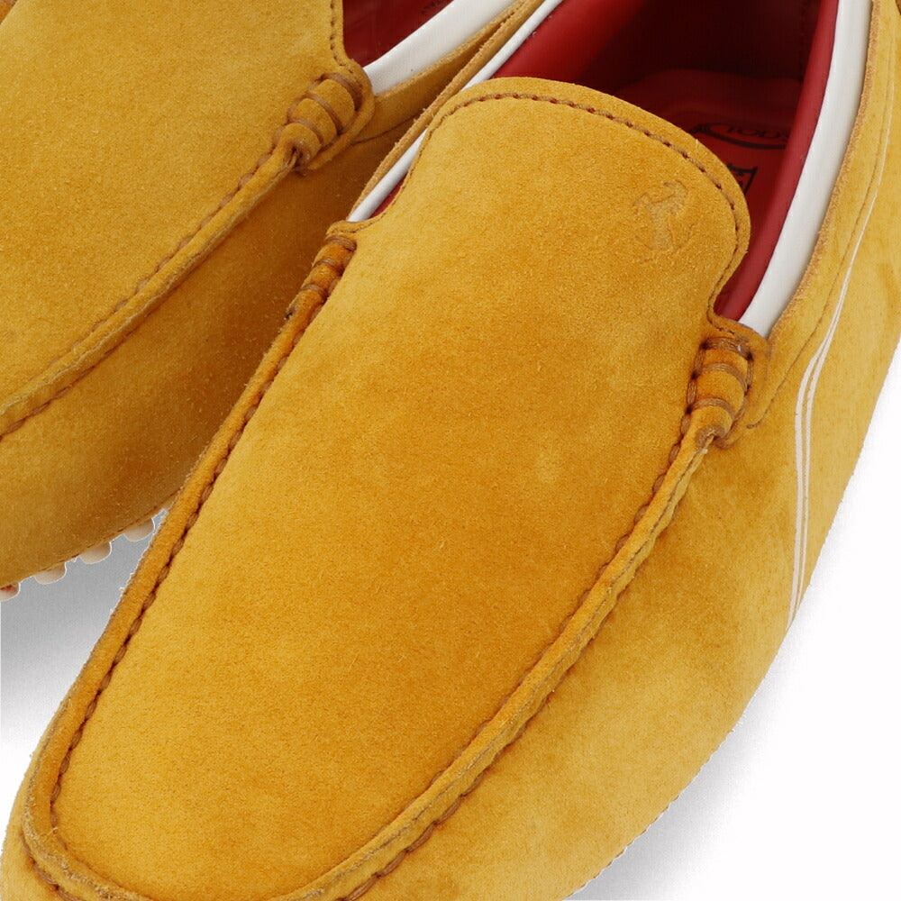 トッズ TOD'S シューズ レザーシューズ メンズ NEW GOMMINI 122 NUOVA SERIGRAFIA RQ2 イエロー スエード ゴンミーニ ドライビングシューズ モカシン フェラーリ ロゴ リボン ライン XRM0GW0K530RQ2 025T