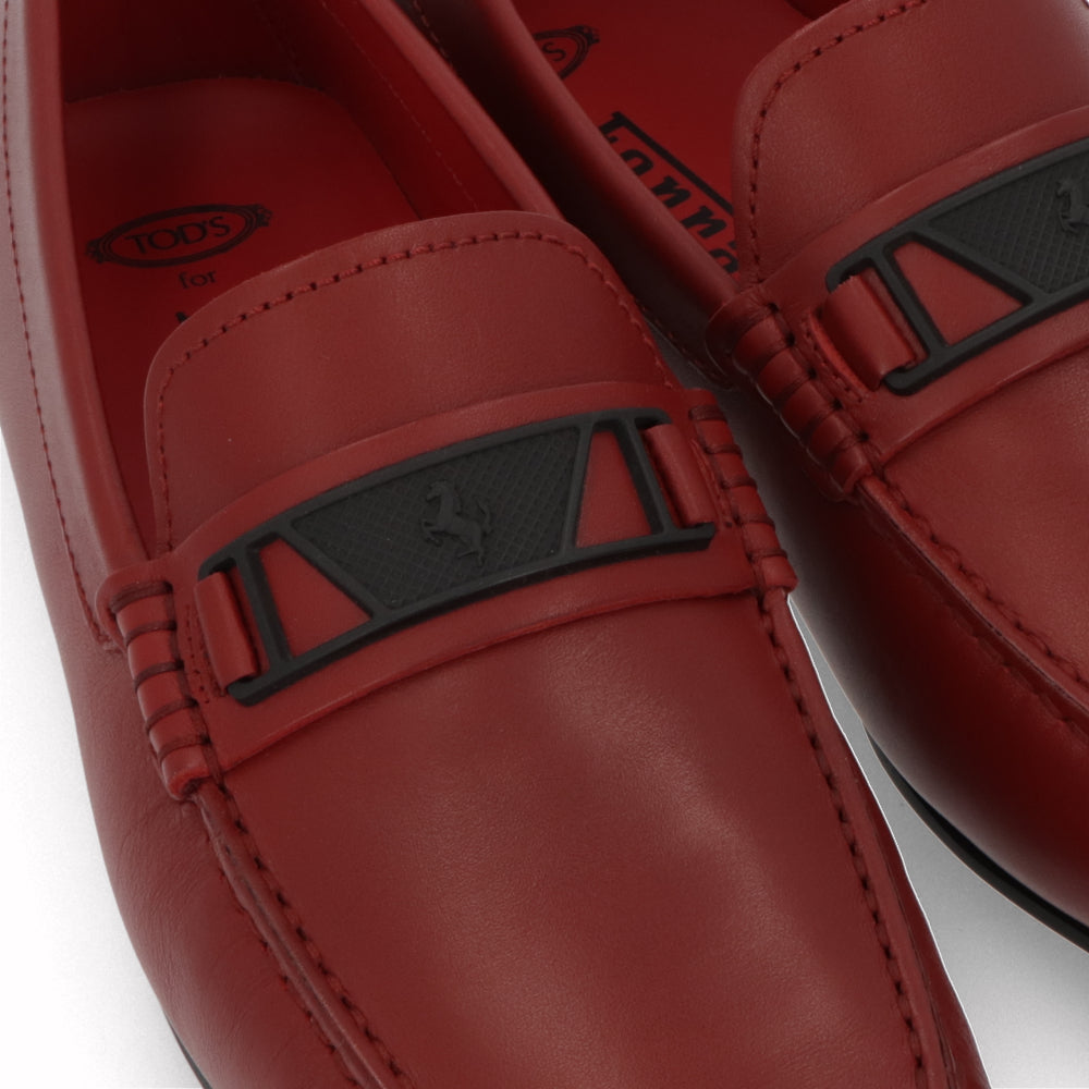 トッズ TODS シューズ レザーシューズ メンズ レッド レザー ゴンミーニ ドライビングシューズ モカシン フェラーリ ロゴ