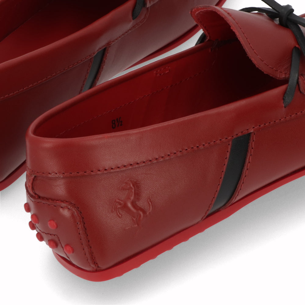 トッズ シューズ レザーシューズ メンズ レッド レザー ゴンミーニ モカシン ドライビングシューズ フェラーリ Ferrari ロゴ リボン