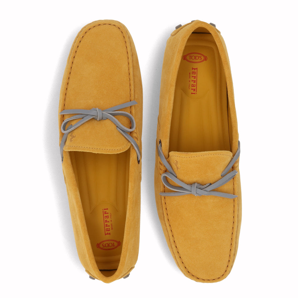 TOD’S ドライビングシューズ イエロー ゴンミーニ フェラーリ