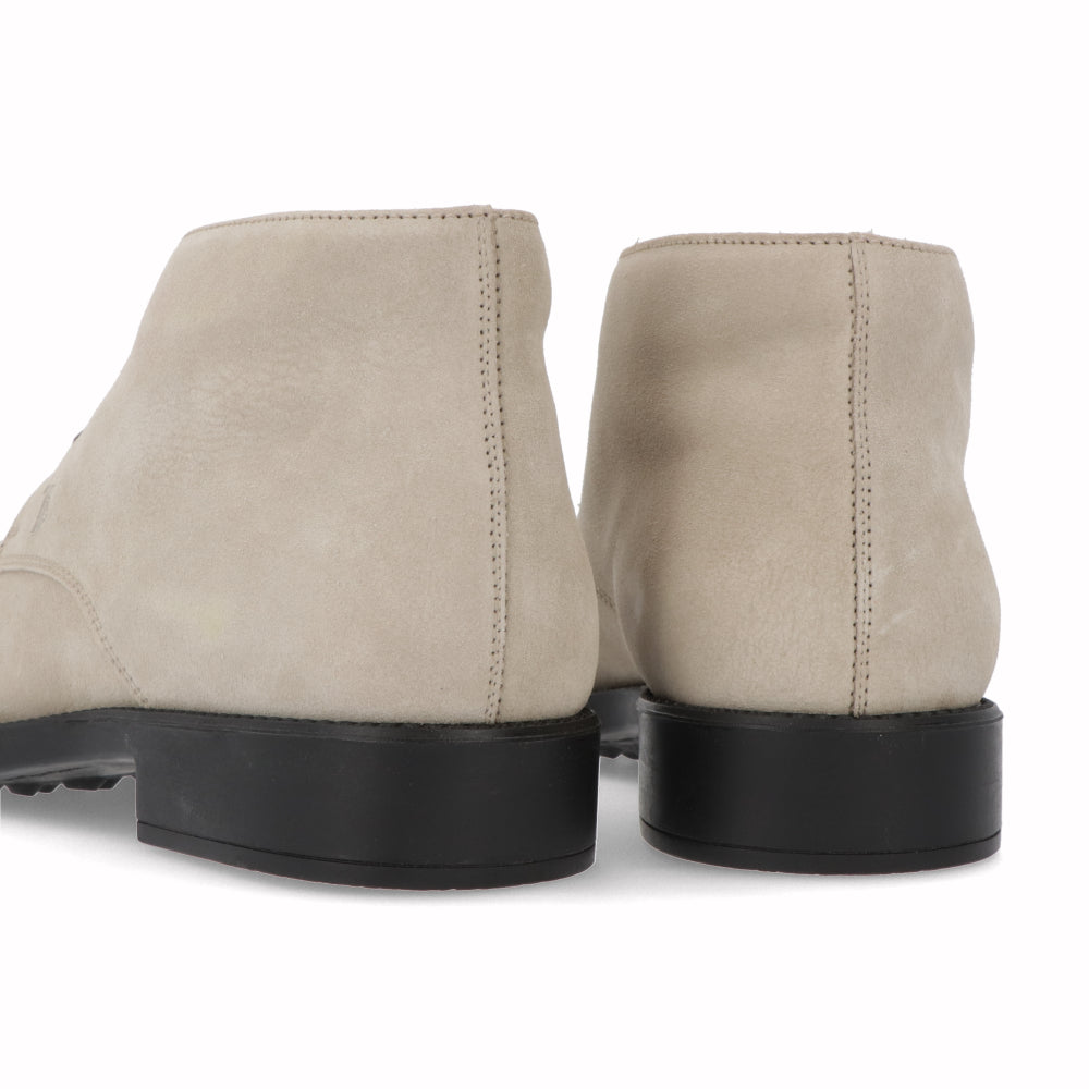 TOD’S ショートブーツ ベージュ スエード チャッカブーツ