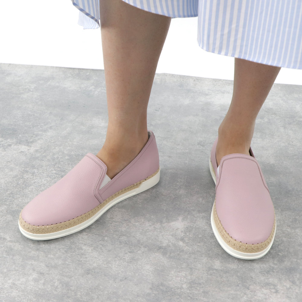 トッズ TOD’S スリッポン ピンク ユニセックス