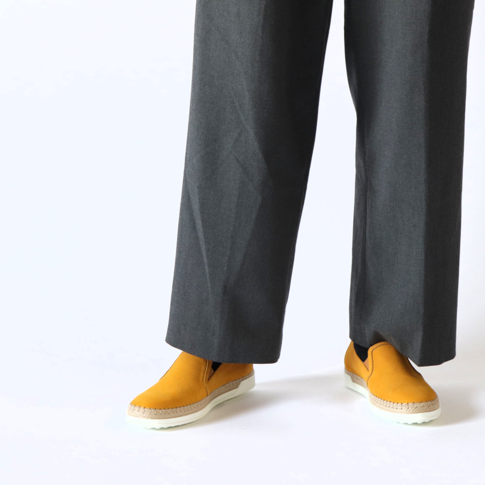 トッズ TOD’S スリッポン イエロー ユニセックス