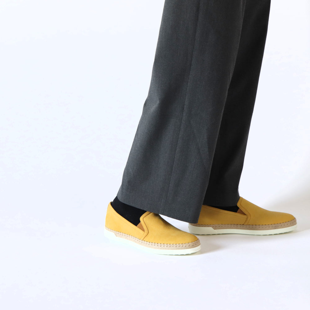 トッズ TOD’S スリッポン イエロー レザー ユニセックス