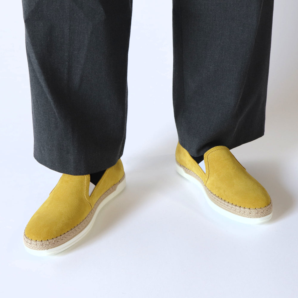 トッズ TOD’S スリッポン イエロー スエード ユニセックス