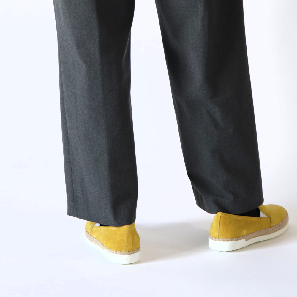 トッズ TOD’S スリッポン イエロー スエード ユニセックス