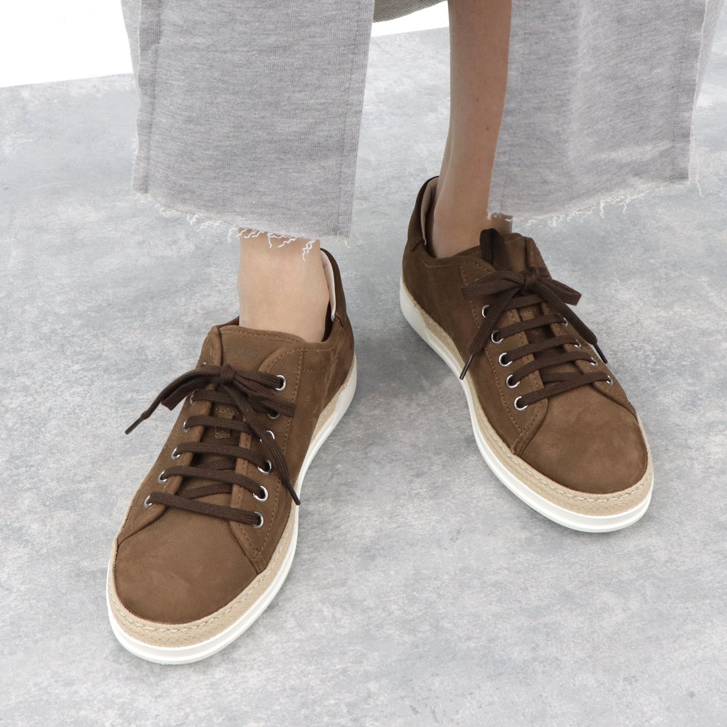 トッズ スニーカー ローカット XXW0VB0I31ZLPK