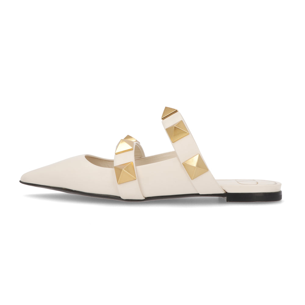 ヴァレンティノ フラットシューズ ローマンスタッズ