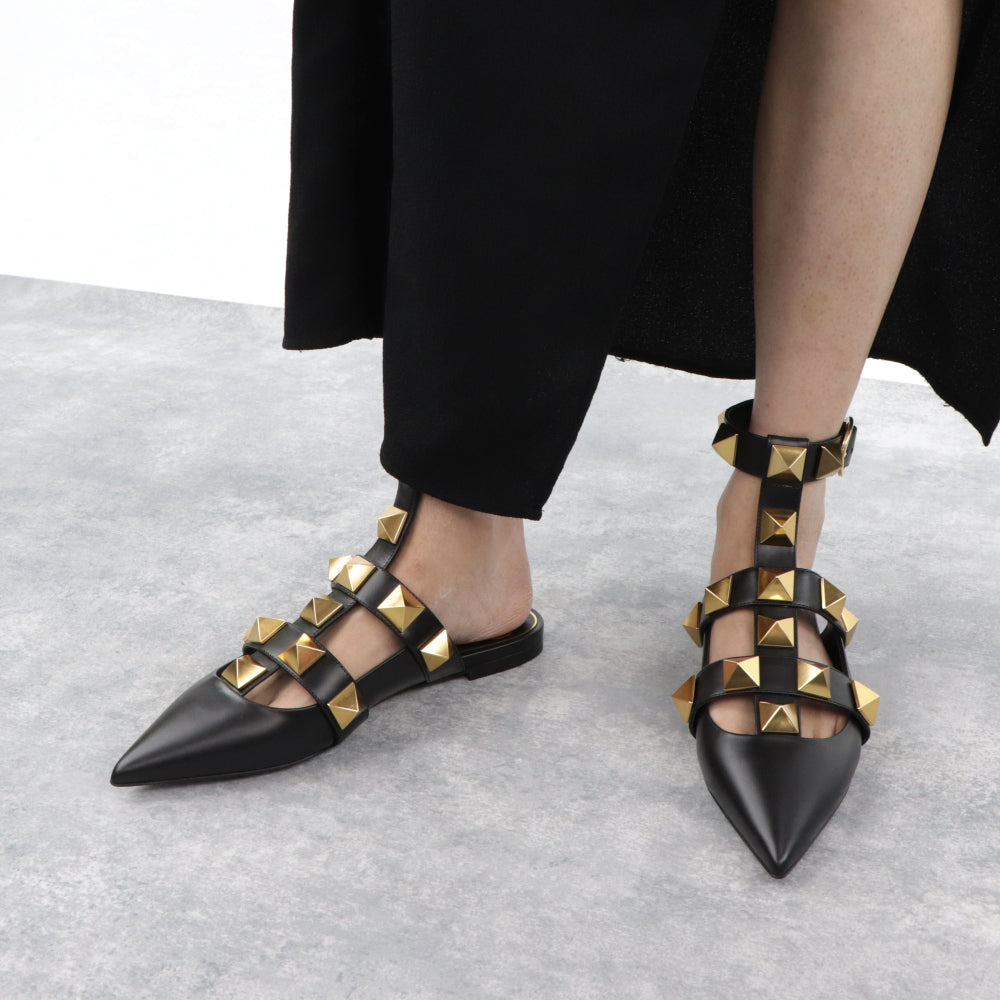 ヴァレンティノ VALENTINO サンダル ヒールなし XW0S0BY5 ZWM 0NO レディース ブラック ホワイト ロックスタッズ