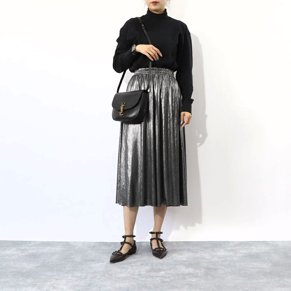 VALENTINO フラット パンプス ロックスタッズ ストラップ レザー