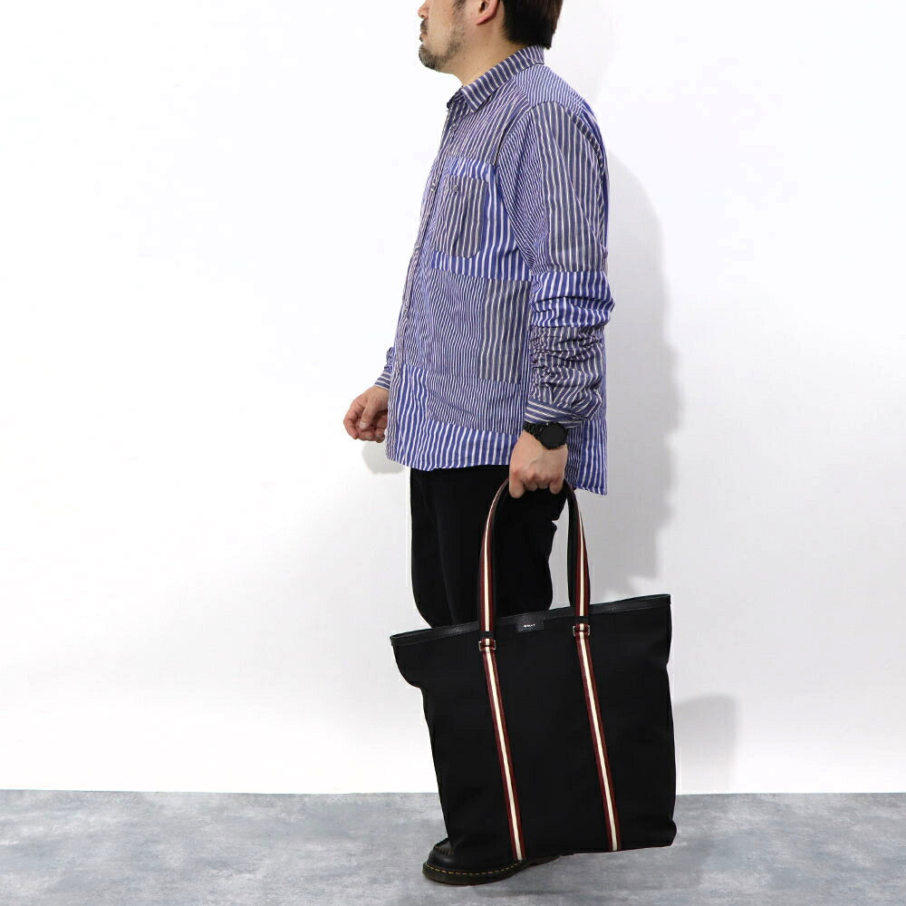 バリー BALLY バッグ トートバッグ ユニセックス CODE TOTE NSF ブラック ナイロン レザー メンズ レディース ロゴ シルバー金具 シンプル 大容量 MAE03A