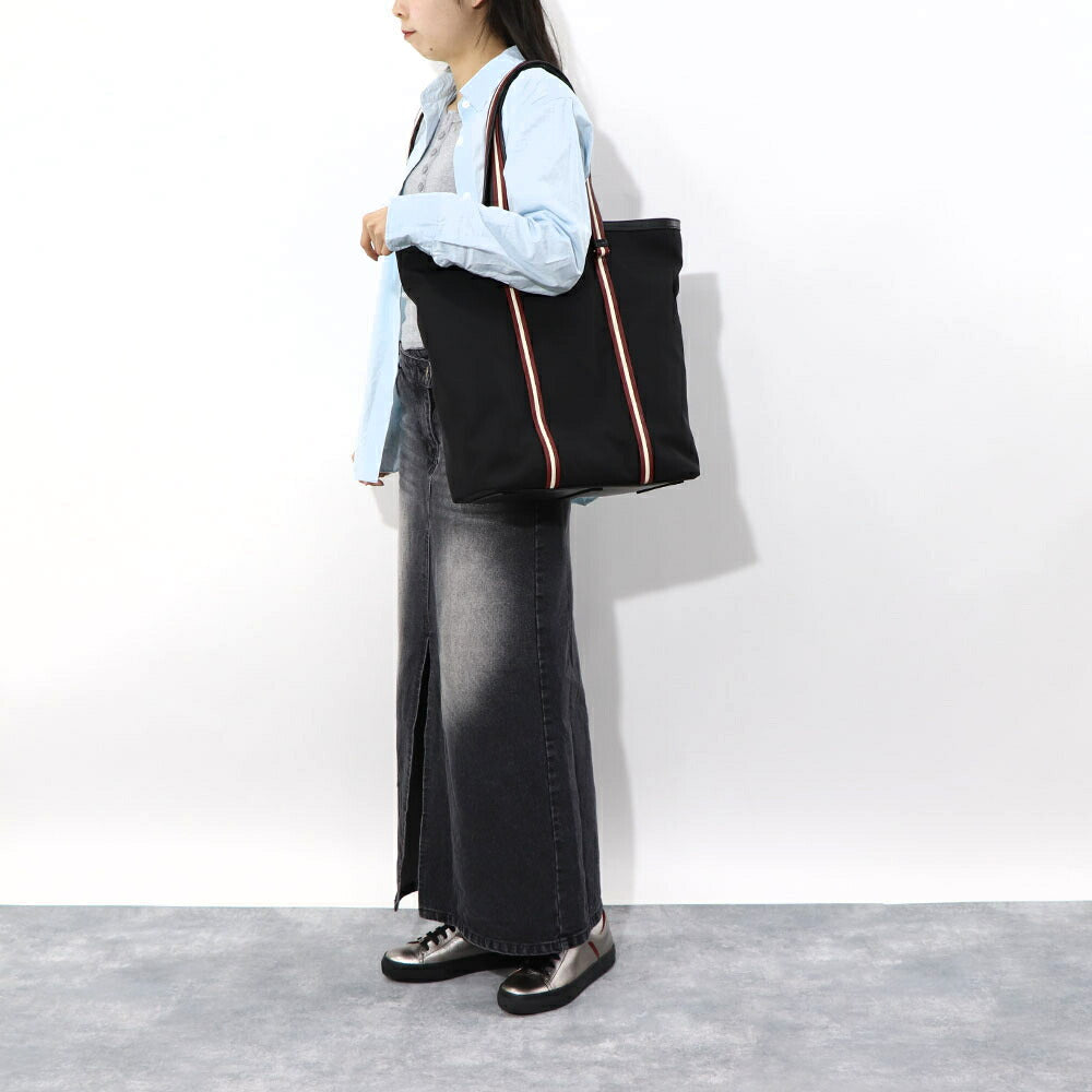 バリー BALLY バッグ トートバッグ ユニセックス CODE TOTE NSF ブラック ナイロン レザー メンズ レディース ロゴ シルバー金具 シンプル 大容量 MAE03A