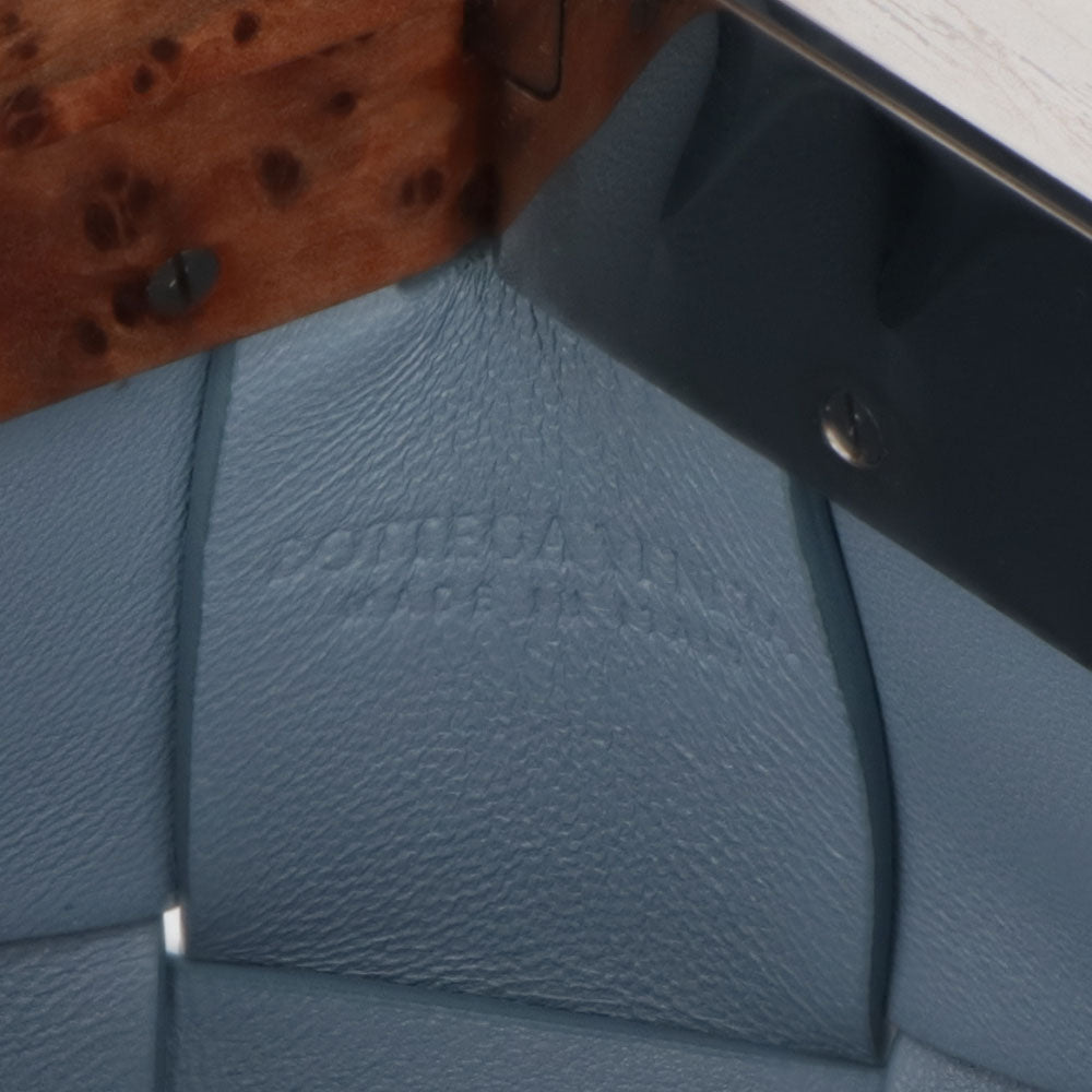 BOTTEGA VENETA BVスナップ クラッチバッグ