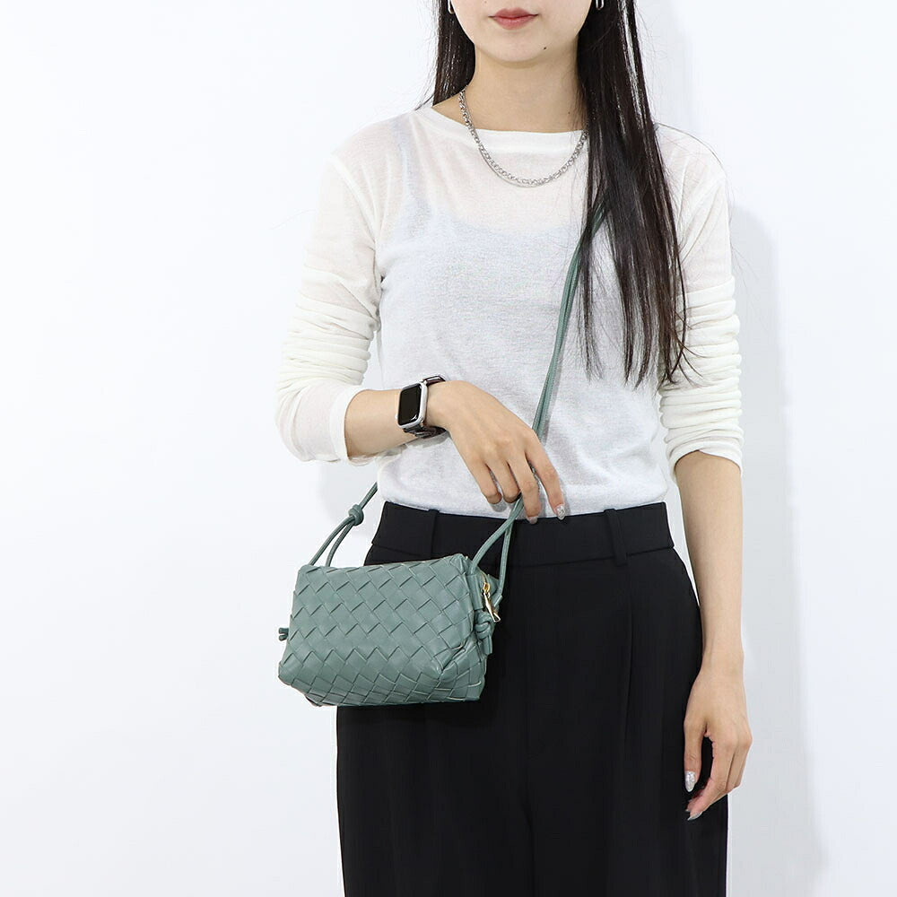 ボッテガ ヴェネタ BOTTEGA VENETA バッグ ショルダーバッグ レディース MINI LOOP ダルグリーン ラムスキン ミニクロスボディバッグ イントレチャートレザー カメラバッグ 723547 V1G11