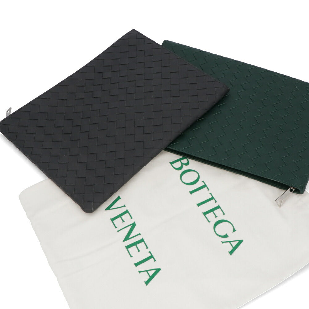 ボッテガ ヴェネタ BOTTEGA VENETA バッグ クラッチバッグ メンズ Intrecciato Half Zipped Pouch ブラック グリーン カーフスキン イントレチャート ハーフジップポーチ コントラストカラー 607479 VCPQ5