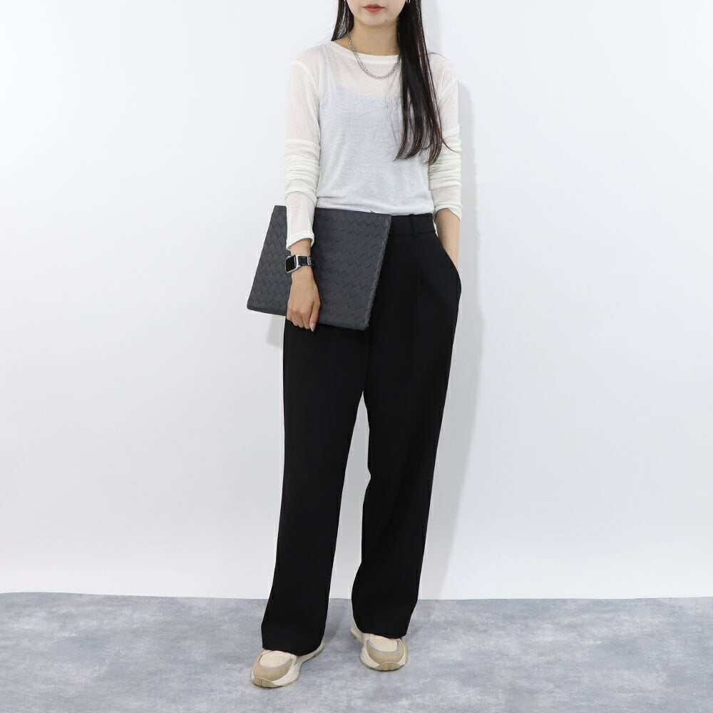 ボッテガ ヴェネタ BOTTEGA VENETA バッグ クラッチバッグ メンズ Intrecciato Half Zipped Pouch ブラック グリーン カーフスキン イントレチャート ハーフジップポーチ コントラストカラー 607479 VCPQ5