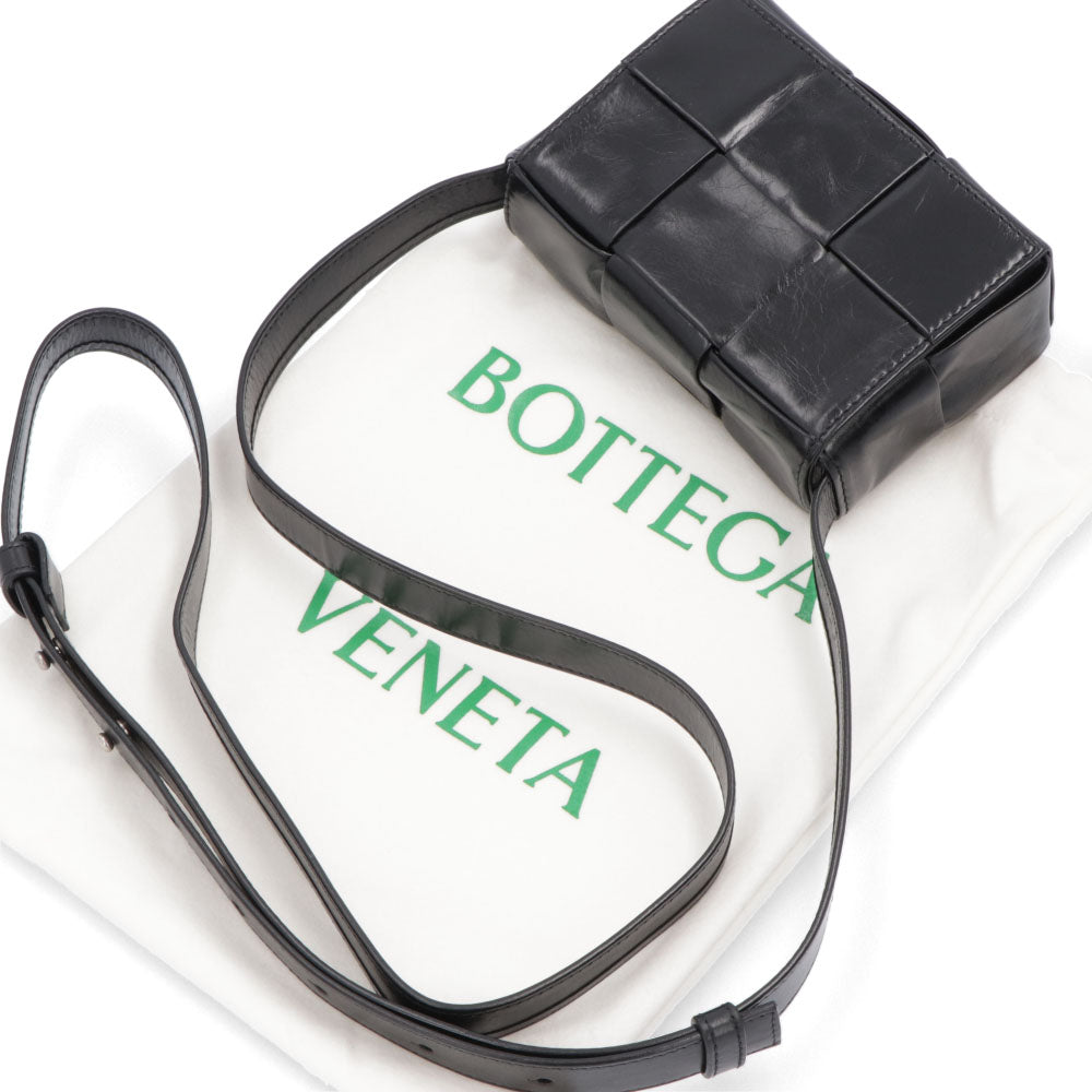 ボッテガ ヴェネタ BOTTEGA VENETA バッグ ショルダーバッグ ユニセックス CANDY CASSETTE ブラック 牛革 ナイロン ショルダーバッグ クロスボディバッグ キャンディーカセット ミニバッグ マキシイントレチャート 667048 VCQ72